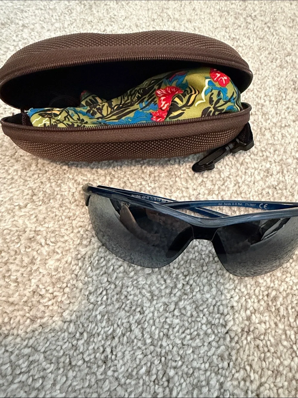 Maui Jims Sport Shield Sunglasses with Brown Hard Case
